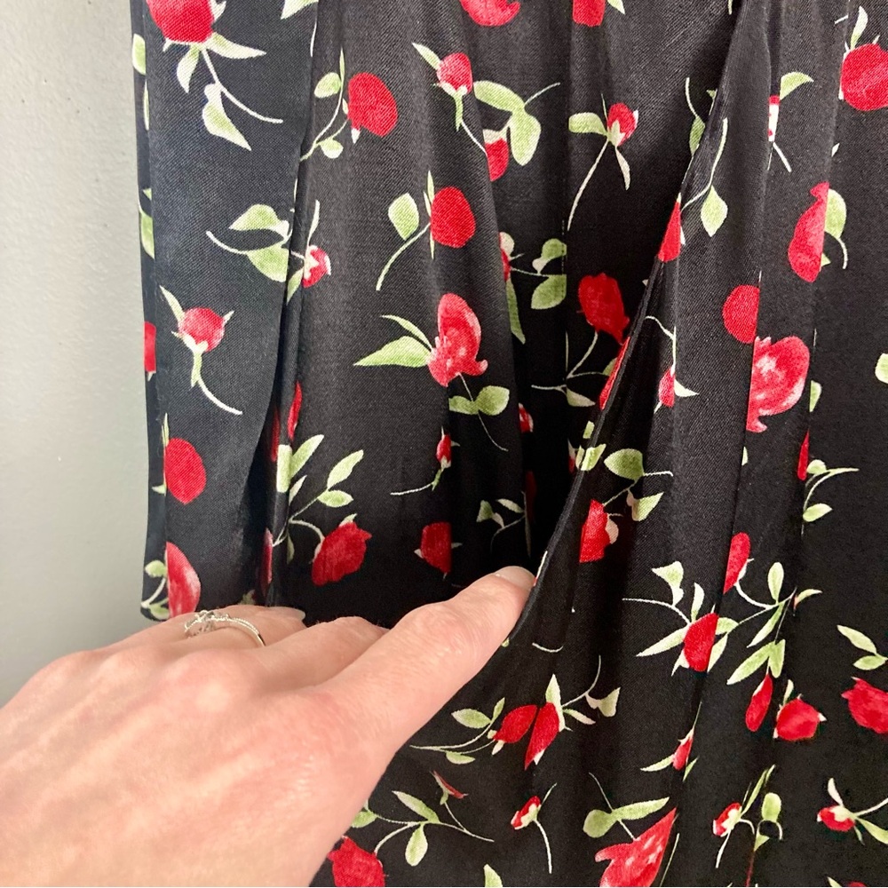 Reformation Hart Satin Mini Dress Women’s Size 4 Long Sleeves Floral Pockets - Picture 5 of 9